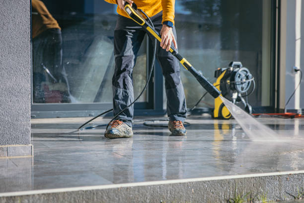 Best Deck Pressure Washing  in Union Springs, AL