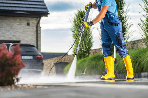 Why Choose Our Certified Pressure Washing Experts for Your Project Needs in Union Springs, AL?